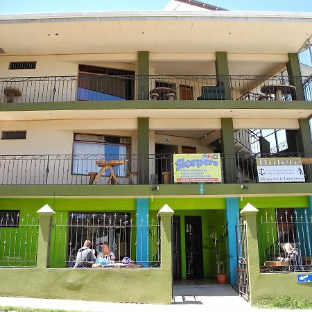 Sleepers Sleep Cheaper Hostel Monteverde Екстер'єр фото